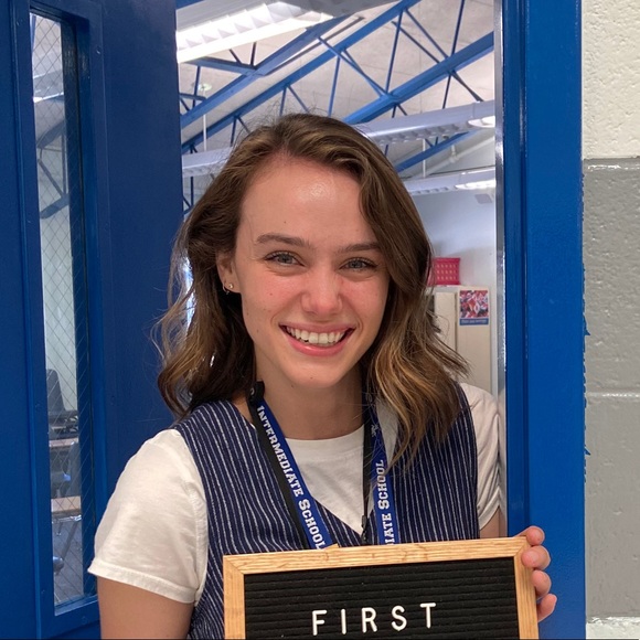 Meet your Posher, Ashlyn - Picture 1 of 1